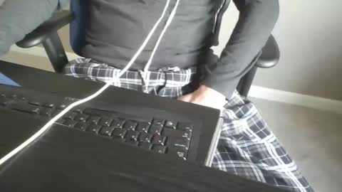 Snapshot of milwaukeebadger24 chatting on 11/19/25, 01:55 milwaukeebadger24 online show from 11/19/25, 01:55