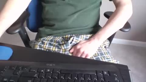 Snapshot of milwaukeebadger24 chatting on 02/08/26, 04:21 milwaukeebadger24 online show from 02/08/26, 04:21