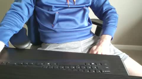 Snapshot of milwaukeebadger24 chatting on 03/14/26, 03:50 milwaukeebadger24 online show from 03/14/26, 03:50