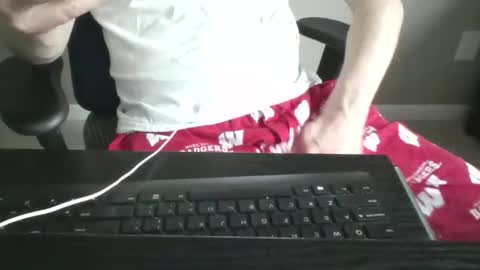 Snapshot of milwaukeebadger24 chatting on 03/15/26, 08:15 milwaukeebadger24 online show from 03/15/26, 08:15