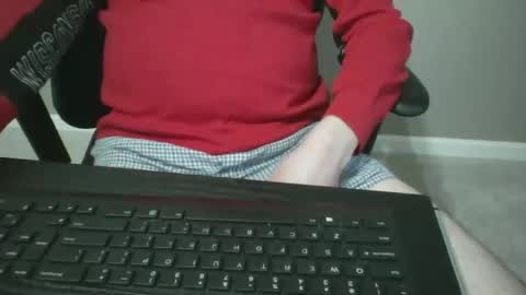 Snapshot of milwaukeebadger24 chatting on 03/20/26, 12:15 milwaukeebadger24 online show from 03/20/26, 12:15