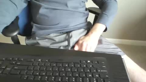 Snapshot of milwaukeebadger24 chatting on 03/21/26, 03:48 milwaukeebadger24 online show from 03/21/26, 03:48