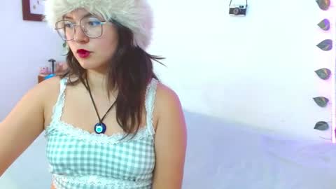 mily_baker online show from 06/23/26, 06:50