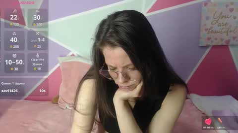 Snapshot of mily_miley chatting on 03/02/25, 08:18 Mily Miley online show from 03/02/25, 08:18