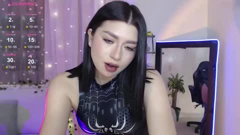 Mily online show from 10/31/25, 06:42