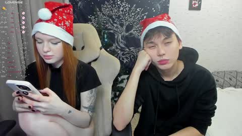 Snapshot of milymi_ chatting on 12/29/24, 03:46 Milena and Jasper online show from 12/29/24, 03:46
