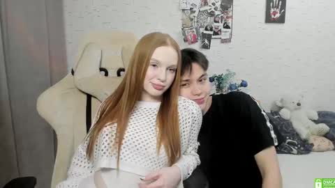 Snapshot of milymi_ chatting on 02/27/25, 10:42 Milena and Jasper online show from 02/27/25, 10:42