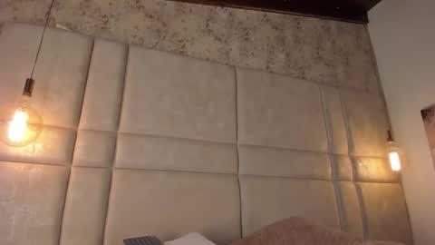 Milyy online show from 10/18/25, 07:58