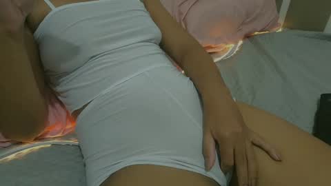 mimi2344 online show from 04/13/26, 01:27