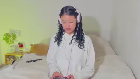 Mimii  online show from 12/26/24, 09:26