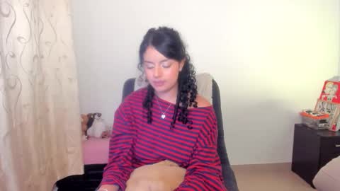 Mimii  online show from 06/01/26, 01:07