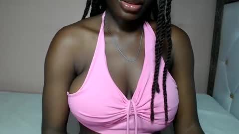 Snapshot of mimiebony chatting on 05/22/26, 06:09 mimiebony online show from 05/22/26, 06:09