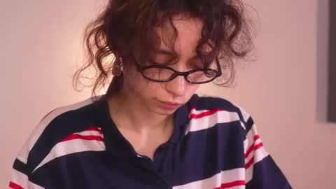  IRIS  online show from 11/26/25, 07:53