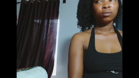 mimi online show from 12/21/25, 01:51