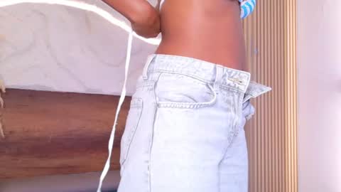 Snapshot of mimis_park chatting on 07/06/26, 10:12 mimis_park online show from 07/06/26, 10:12