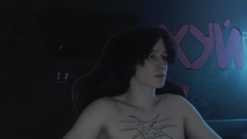 Snapshot of min1pekka chatting on 10/07/25, 01:36 Max online show from 10/07/25, 01:36