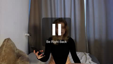 hi Im Mina  online show from 01/13/25, 05:01