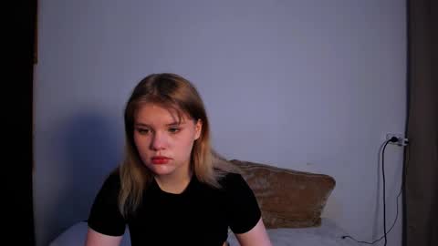 hi Im Mina  online show from 02/12/25, 01:52