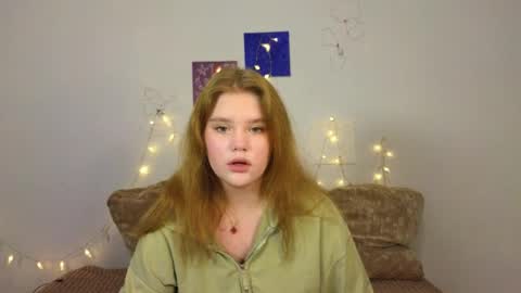 hi Im Mina  online show from 04/12/26, 09:47