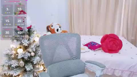 mina_686 online show from 12/17/25, 08:20