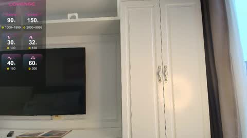 Mina online show from 11/16/25, 01:22