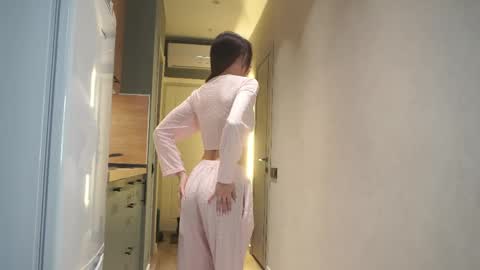 Mira online show from 03/20/26, 07:13