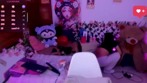 minami_nakamura online show from 02/15/26, 10:17