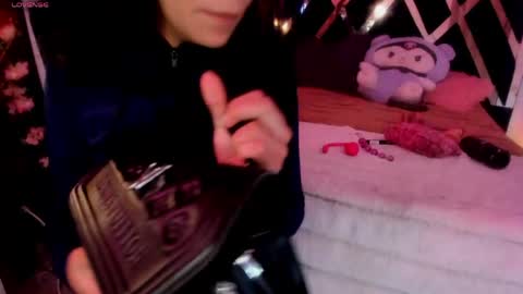 Snapshot of minami_nakamura chatting on 05/28/26, 01:36 minami_nakamura online show from 05/28/26, 01:36