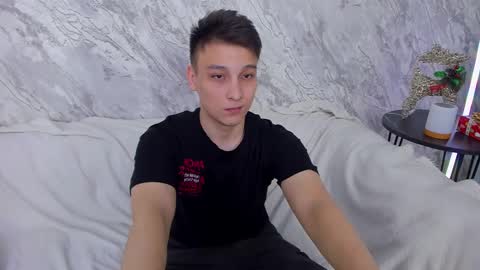 Snapshot of minato_kono chatting on 01/14/25, 03:15 minato_kono online show from 01/14/25, 03:15