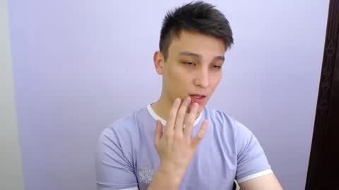 Snapshot of minato_kono chatting on 02/18/25, 03:21 minato_kono online show from 02/18/25, 03:21