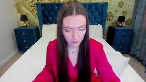 Snapshot of minchelskatrina chatting on 06/11/26, 08:01 minchelskatrina online show from 06/11/26, 08:01