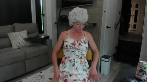 Snapshot of mindymars chatting on 05/29/26, 02:59 Mindy Mars online show from 05/29/26, 02:59