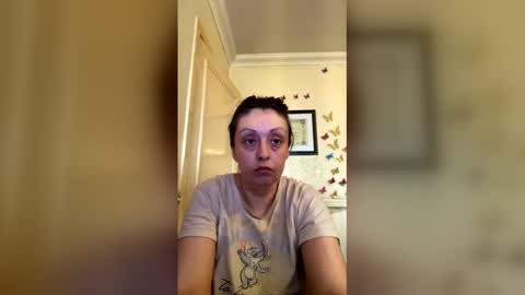 Snapshot of mindyourbusiness123 chatting on 04/26/26, 12:47 please subscribe to my fansly please no video or photos must be recorded or re sold online show from 04/26/26, 12:47