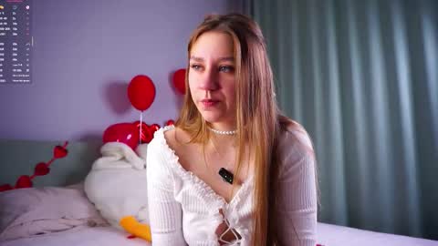 Mary online show from 02/15/26, 01:35