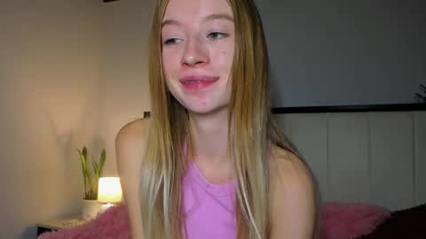 Amelia online show from 10/17/25, 08:55