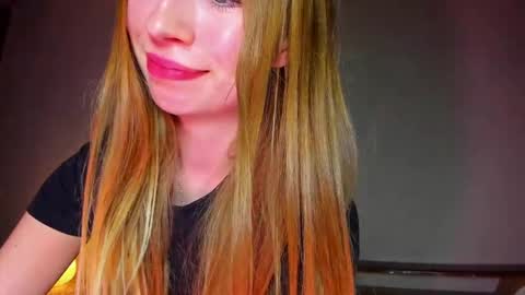 Snapshot of minidiva_ chatting on 04/02/26, 07:22 Amelia online show from 04/02/26, 07:22