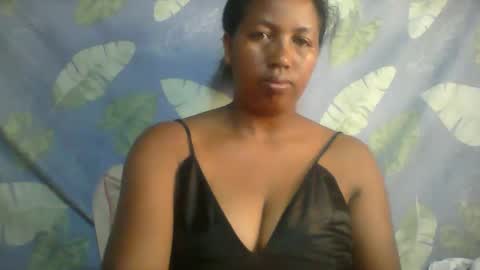 Minie4Tina online show from 02/10/25, 06:09