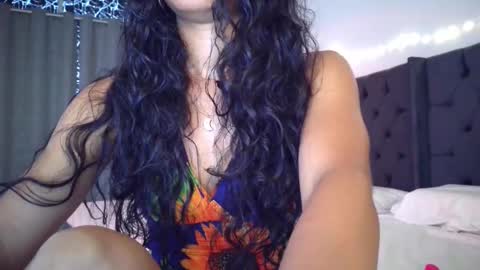   Mini Mila Kunis ft Ashton Katchero. Follow me to stay in touch  online show from 03/21/26, 09:29