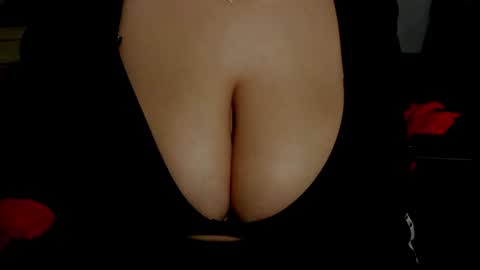 minka0 online show from 12/10/24, 09:11