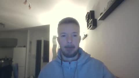 minka28 online show from 02/12/26, 06:36