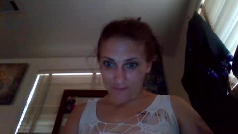 Snapshot of minnie2sexi chatting on 05/21/26, 11:56 Minnie online show from 05/21/26, 11:56