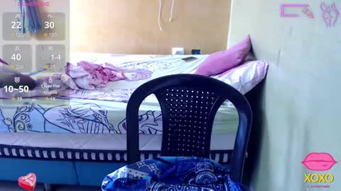 Andrea online show from 10/31/25, 07:26