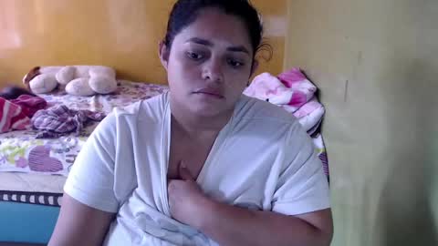 Snapshot of minnie_bbw69 chatting on 06/07/26, 01:15 Andrea online show from 06/07/26, 01:15