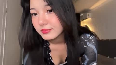 Snapshot of minnie_joy_ chatting on 07/11/26, 12:30 Joy online show from 07/11/26, 12:30