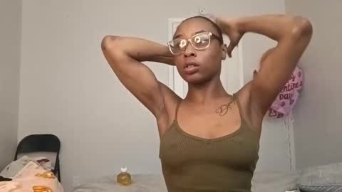 minniehunney online show from 02/27/26, 10:21