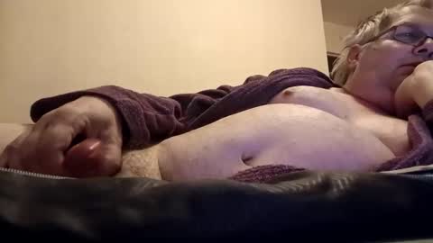 Snapshot of minos60200 chatting on 12/28/24, 07:11 Stephano online show from 12/28/24, 07:11