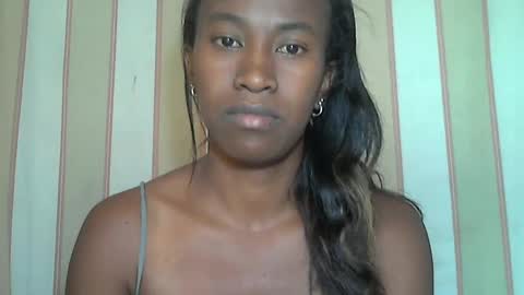 minouch211907 online show from 02/11/25, 02:13