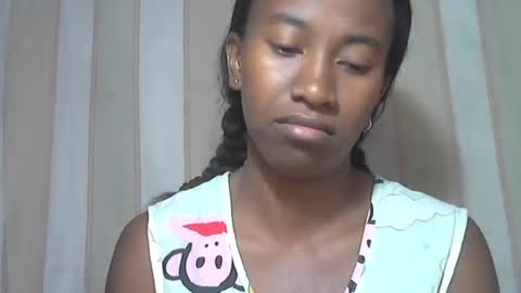 minouch211907 online show from 11/22/25, 03:38