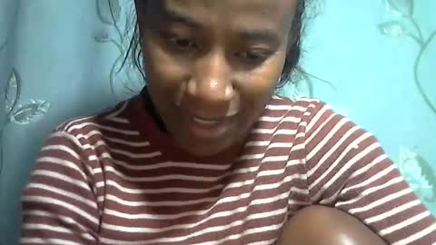 minouch211907 online show from 03/04/26, 02:17