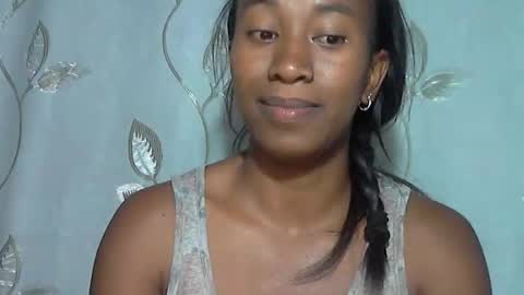 minouch211907 online show from 03/20/26, 07:41